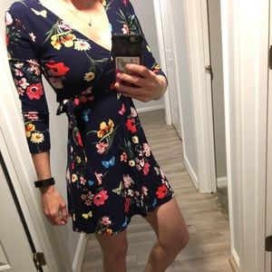 V Back V Neck Dress Butterfly Floral 3/4 Sleeve